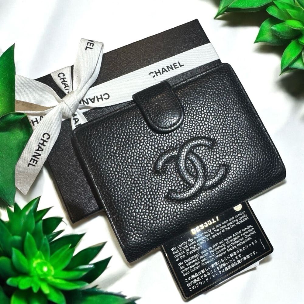 💎Authentic Caviar Timeless CC French Wallet Black